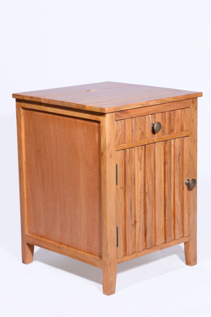 WOODEN 1 DRW 1 DOOR TECH BED SIDE